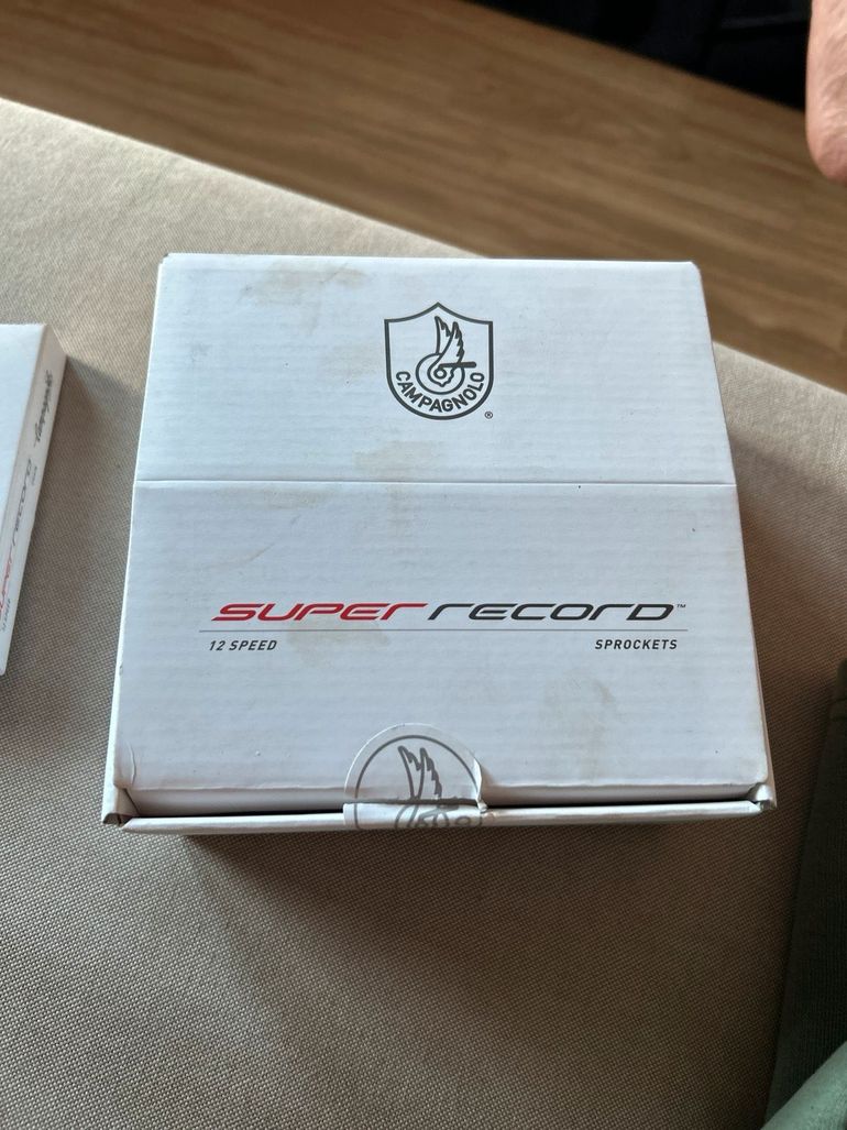 Używany Campagnolo Super Record 12-fach bike — zdjęcie 1 z 3