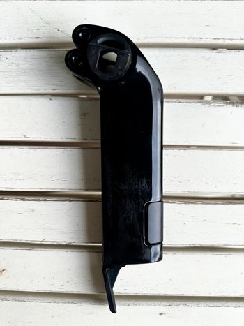 Used Trek Madone SL/SLR Integrated Carbon Seatpost 2019 bike — image 2 of 5