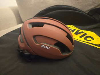 Used POC Omne Air MIPS Helmet 2024 bike — image 2 of 3