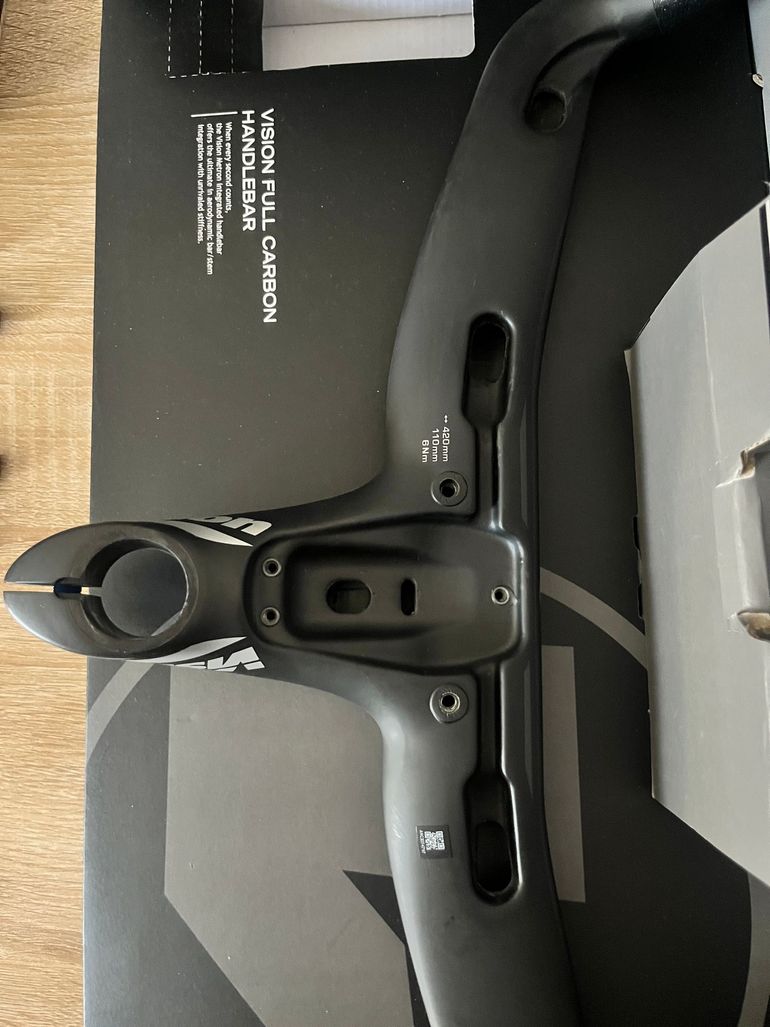 Used Vision Metron 5D Integrated Handlebar bike — image 3 of 3