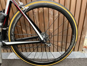 Używany Shimano Dura ace WH R 9100 C30 bike — zdjęcie 2 z 8