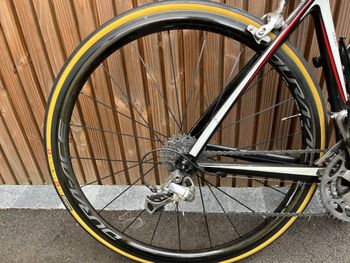 Używany Shimano Dura ace WH R 9100 C30 bike — zdjęcie 6 z 8