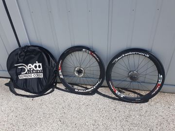 Deda Elementi Carbon Wheels SL 45 Disc bike usato — immagine 1 di 8