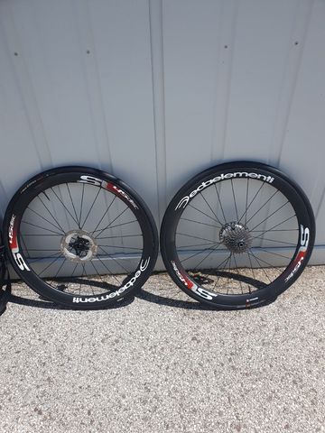 Deda Elementi Carbon Wheels SL 45 Disc bike usato — immagine 4 di 8
