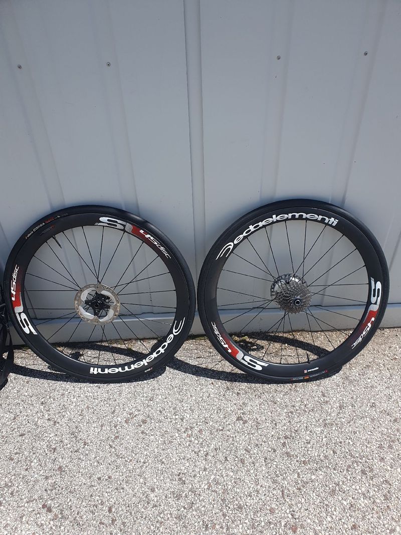 Deda Elementi Carbon Wheels SL 45 Disc bike usato — immagine 4 di 8