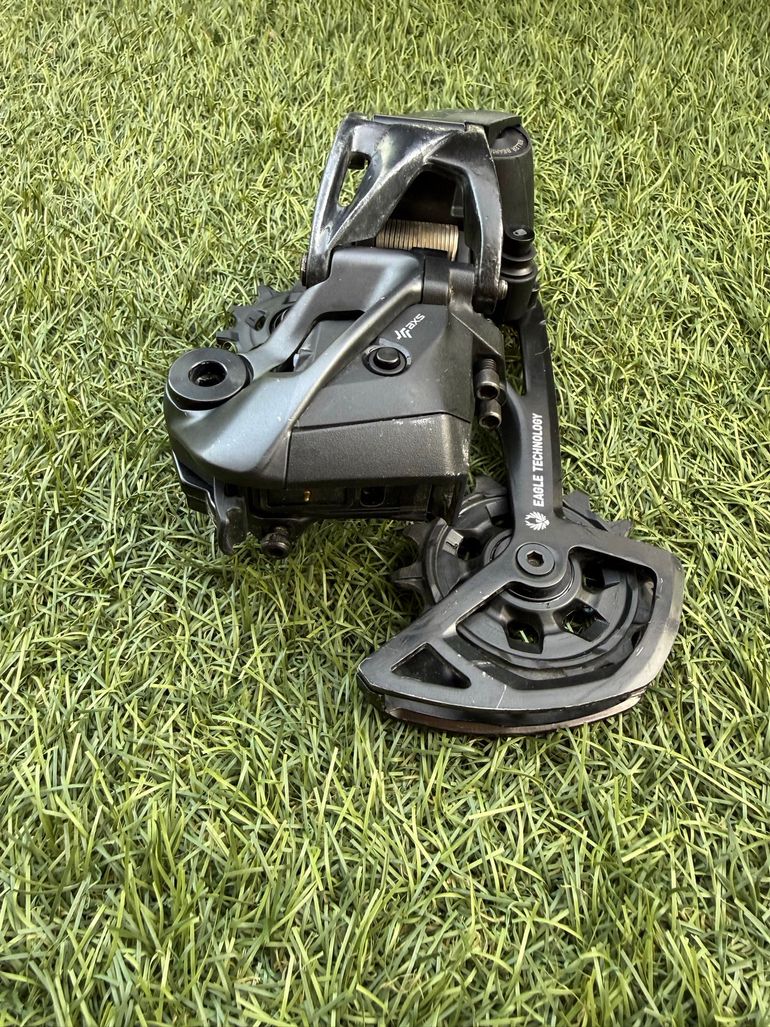 Used Sram GX Axs 12V 2026 bike — image 5 of 9