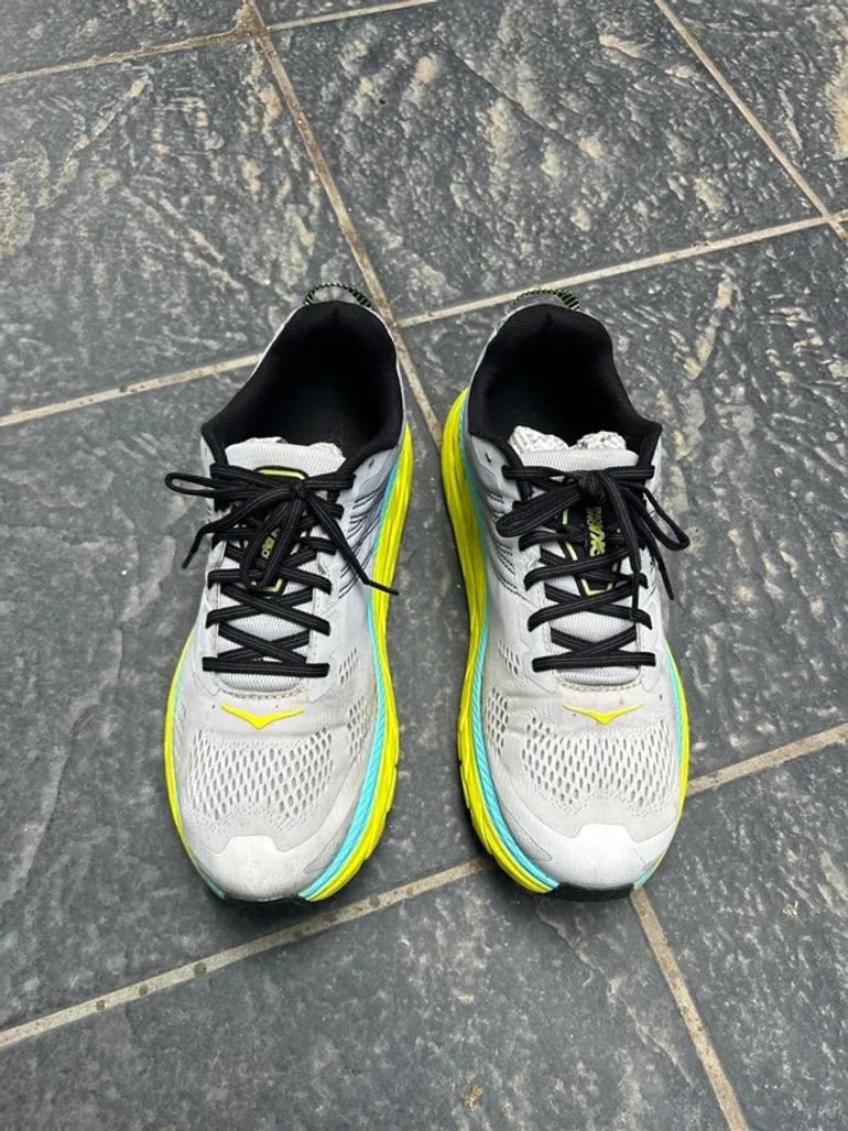 Used Hoka Clifton 6 bike — image 1 of 6