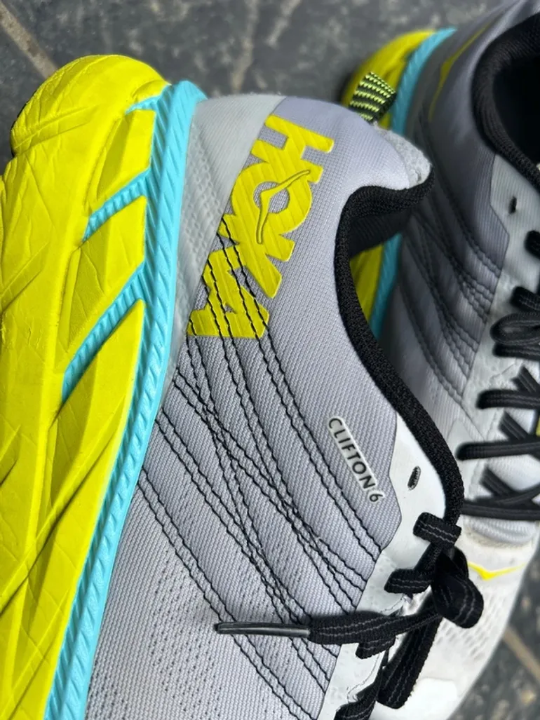 Used Hoka Clifton 6 bike — image 3 of 6