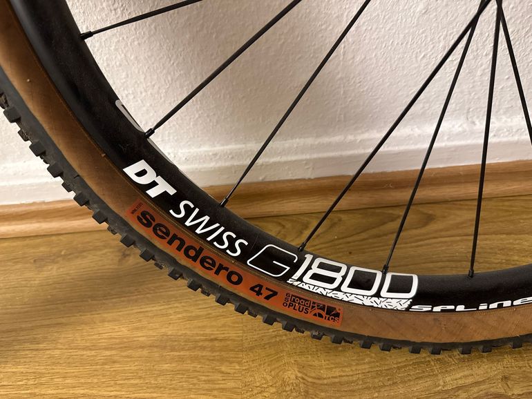 Używany Dt Swiss G1800 Spline 650B bike — zdjęcie 3 z 3