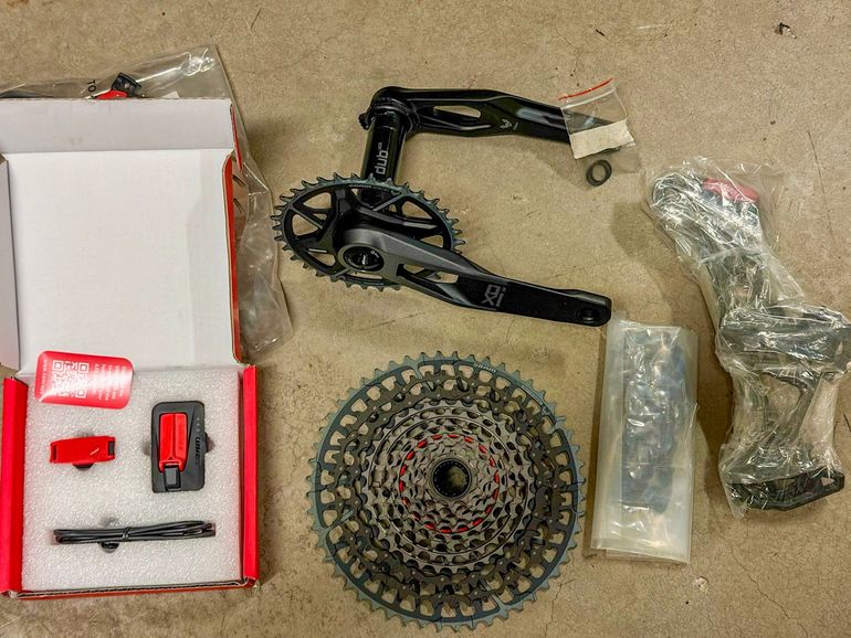 Used Sram XO Groupset 2025 bike — image 1 of 5