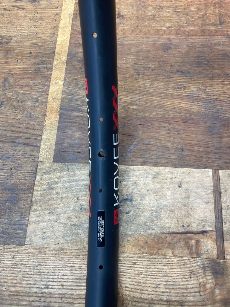 Used Bontrager Kovee XXX Carbonfelge 29 Zoll bike — image 5 of 6
