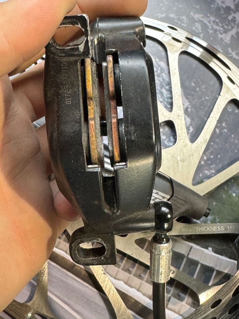 Used Sram Code R 2024 bike — image 5 of 8