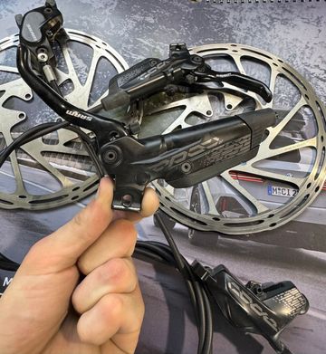 Used Sram Code R 2024 bike — image 3 of 8