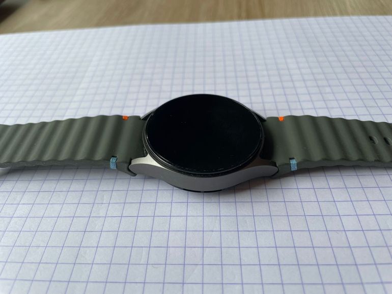 Used Samsung galaxy watch 7 2024 bike — image 6 of 6