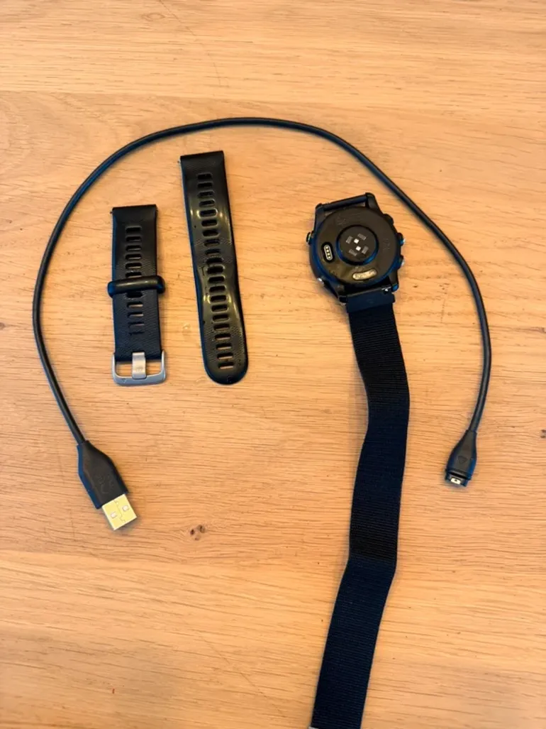 Used Garmin Forerunner 255 Music bike — image 3 of 5