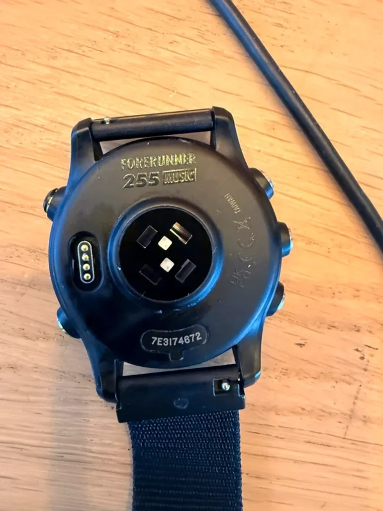 Used Garmin Forerunner 255 Music bike — image 5 of 5