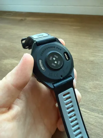 Used Garmin Forerunner 965 bike — image 3 of 4