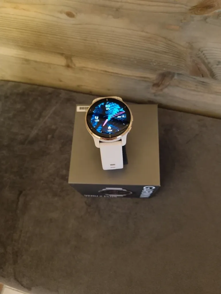 Garmin Venu 2 Plus bike d'occasion — image 2 sur 5