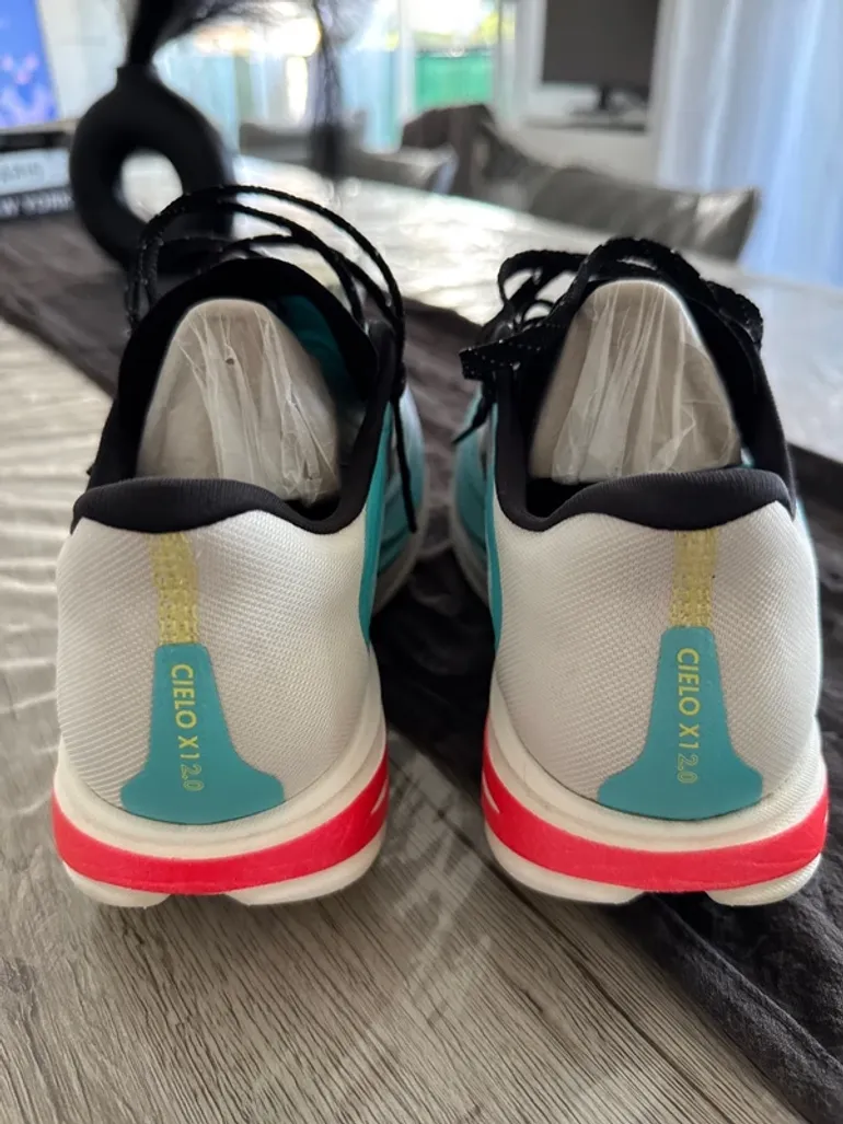 Used Hoka Cielo X1 2.0 bike — image 5 of 7