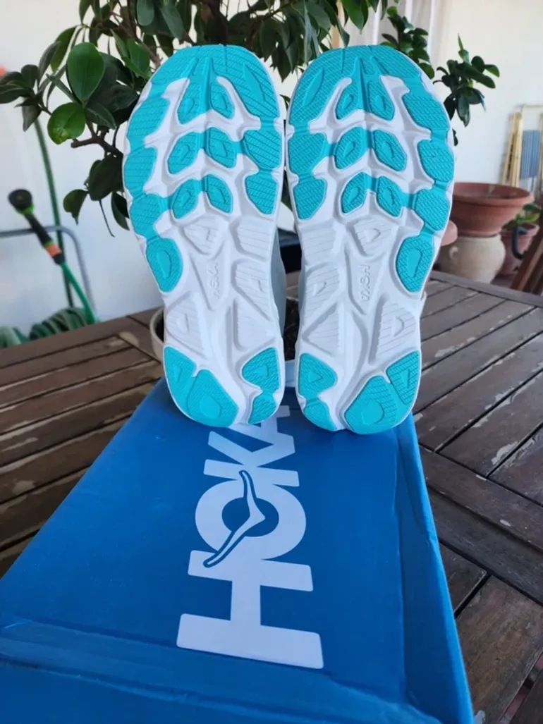 Used Hoka Clifton 10 bike — image 5 of 7