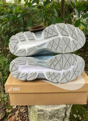 Used Asics Gel-NYC bike — image 5 of 7
