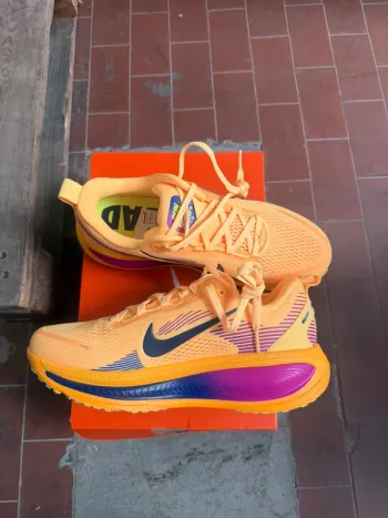 Used Nike Vomero 18 bike — image 3 of 8