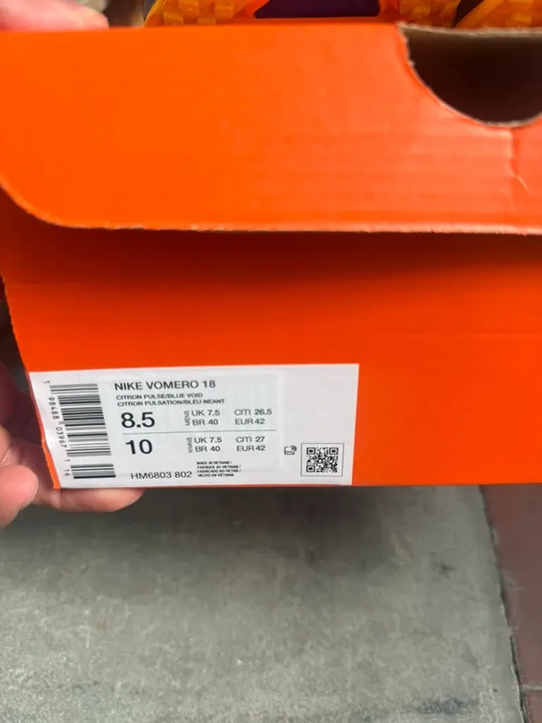 Used Nike Vomero 18 bike — image 8 of 8