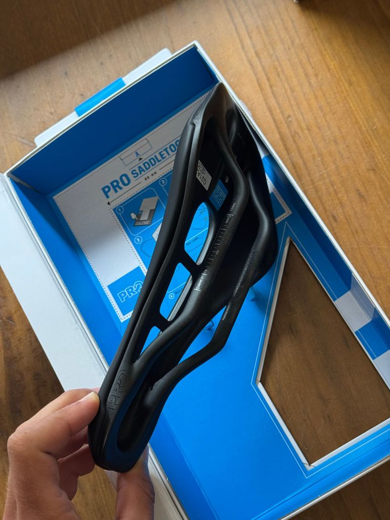 Used Pro Stealth Superlight Saddle 2025 bike — image 3 of 3