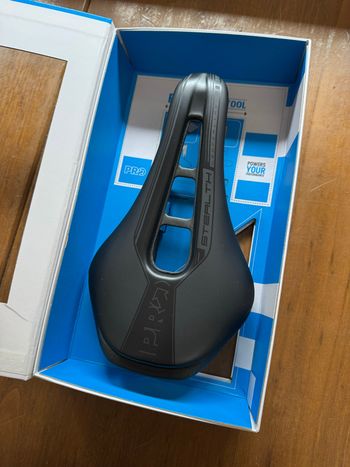 Used Pro Stealth Superlight Saddle 2025 bike — image 2 of 3