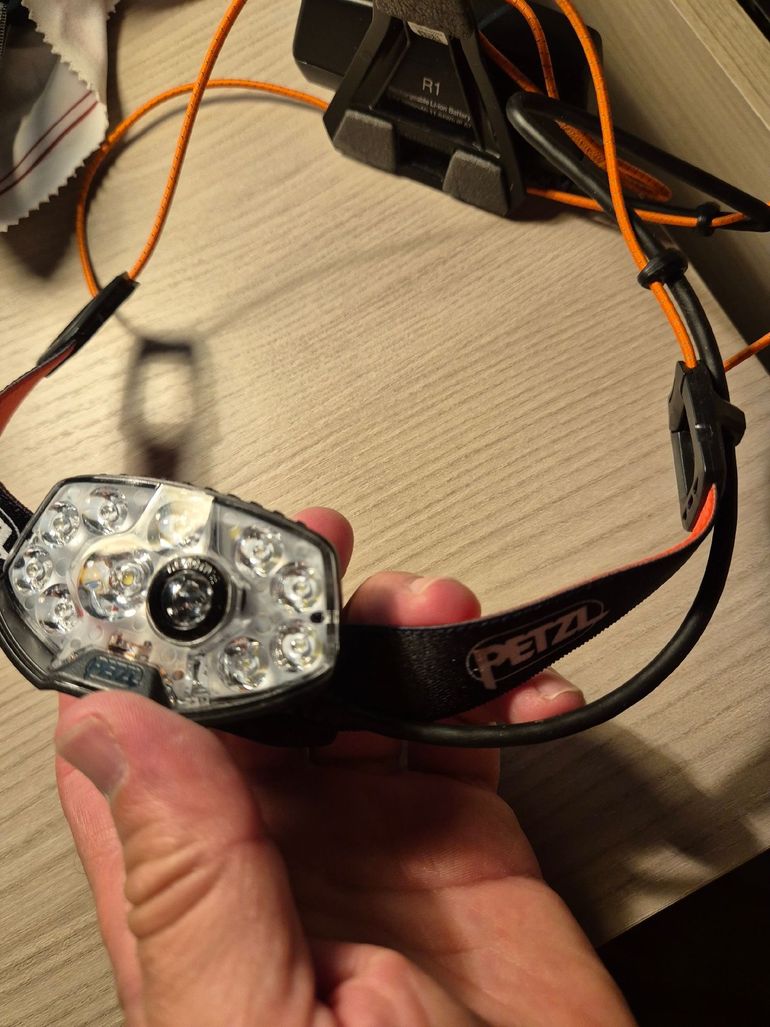 Petzl NAO RL Headlamp 2026 bike d'occasion — image 3 sur 6
