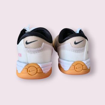 Used Nike Total 90 Size 36.5 EU Kids bike — image 4 of 10