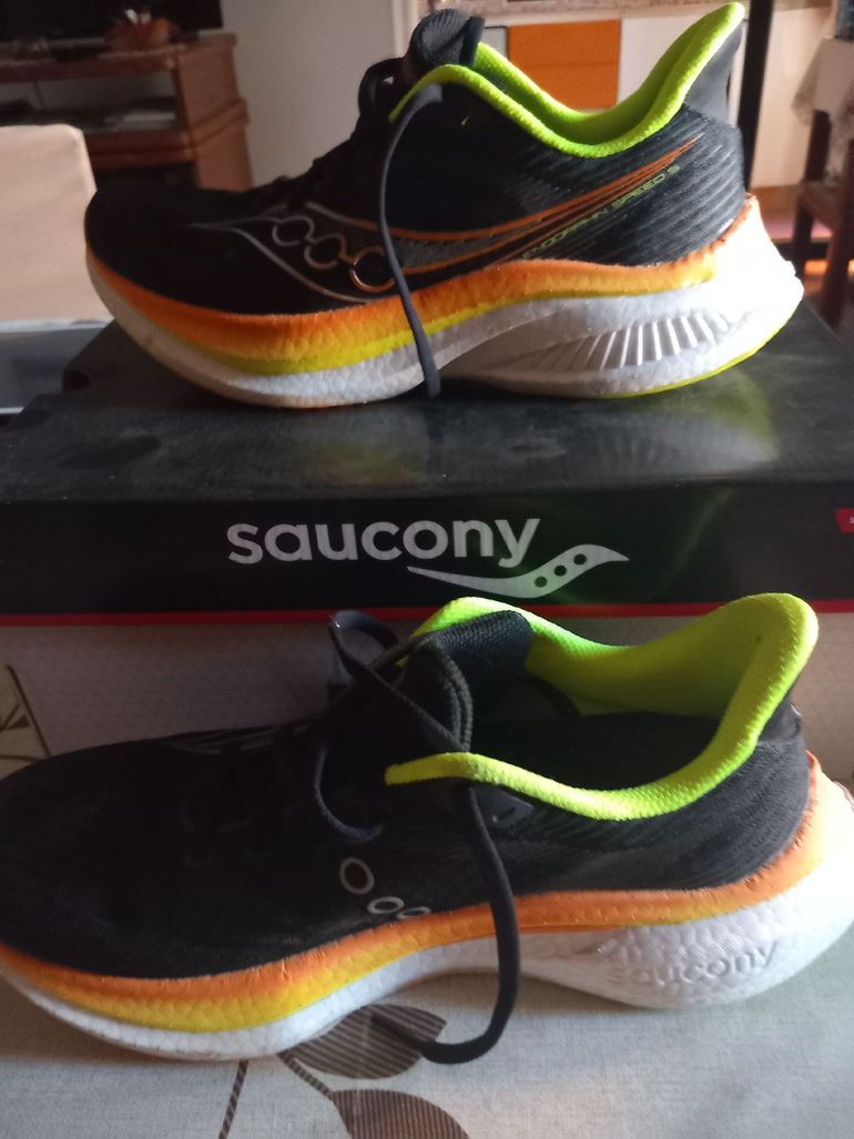 Saucony Endorphin Speed 5 bike usato — immagine 2 di 6