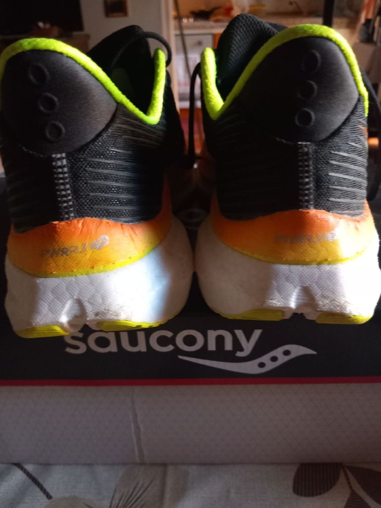 Saucony Endorphin Speed 5 bike usato — immagine 5 di 6