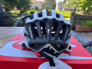 Used Specialized Prevail 2 2020 bike