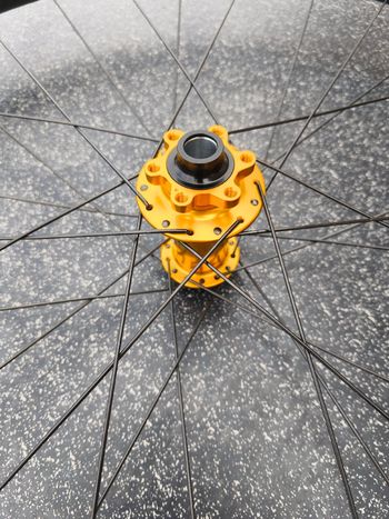 Używany Industry Nine Classic Trail-S 29" Gold bike — zdjęcie 5 z 6