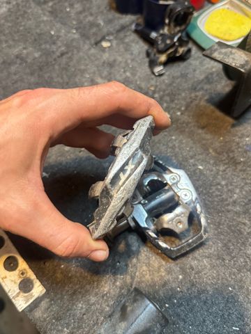 Used Shimano XT Pedal Encaixe bike — image 4 of 4