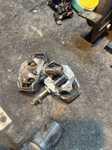 Used Shimano XT Pedal Encaixe bike — image 1 of 4