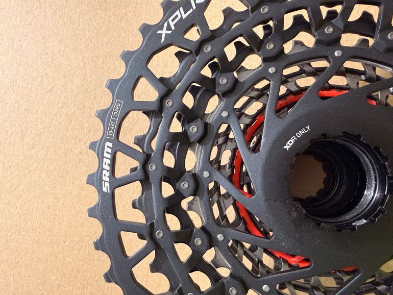 Used Sram CASSETTA RED XPLR XG-1391 13V 46T 2026 bike — image 3 of 4