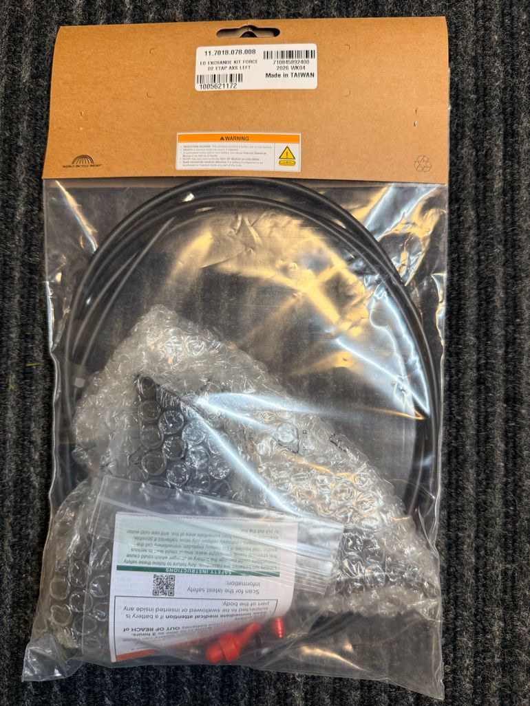 Used Sram Force AXS D2 eTap Shift Brake Lever Exchange Kit Set L/R ED-SPP-A0 NIB bike — image 2 of 5