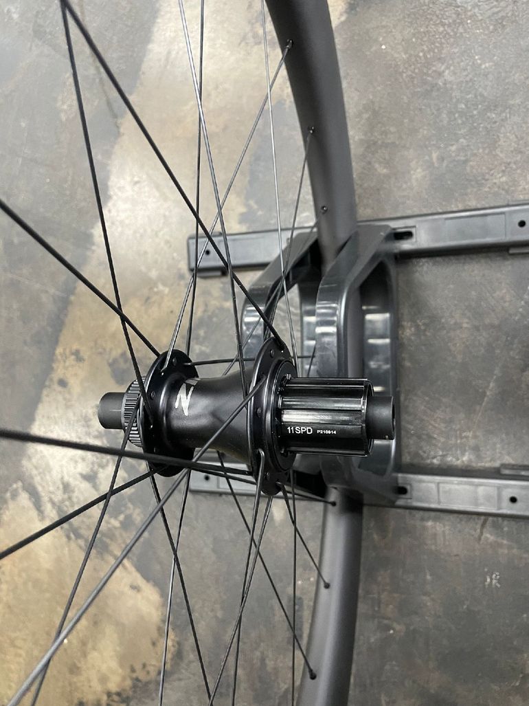 Tweedehands Reserve RUEDAS CARBONO 52 63 ZIPP TOPÉ GAMA bike — afbeelding 3 van 9