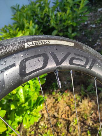 Used Roval Rapid CL II 2025 bike — image 2 of 11