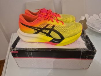 Używany Asics Metaspeed Sky Paris 2025 bike