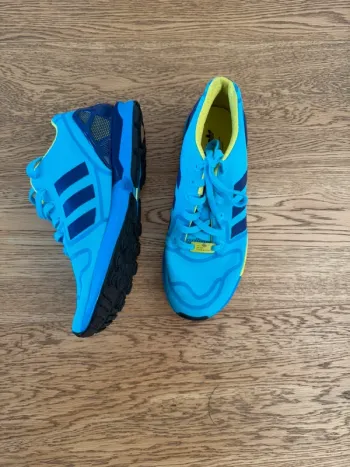 Używany Adidas Lauf Schuhe bike