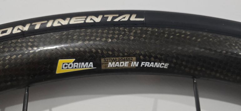 Used Corima WS Black DX 32mm Disc 2022 bike — image 5 of 6