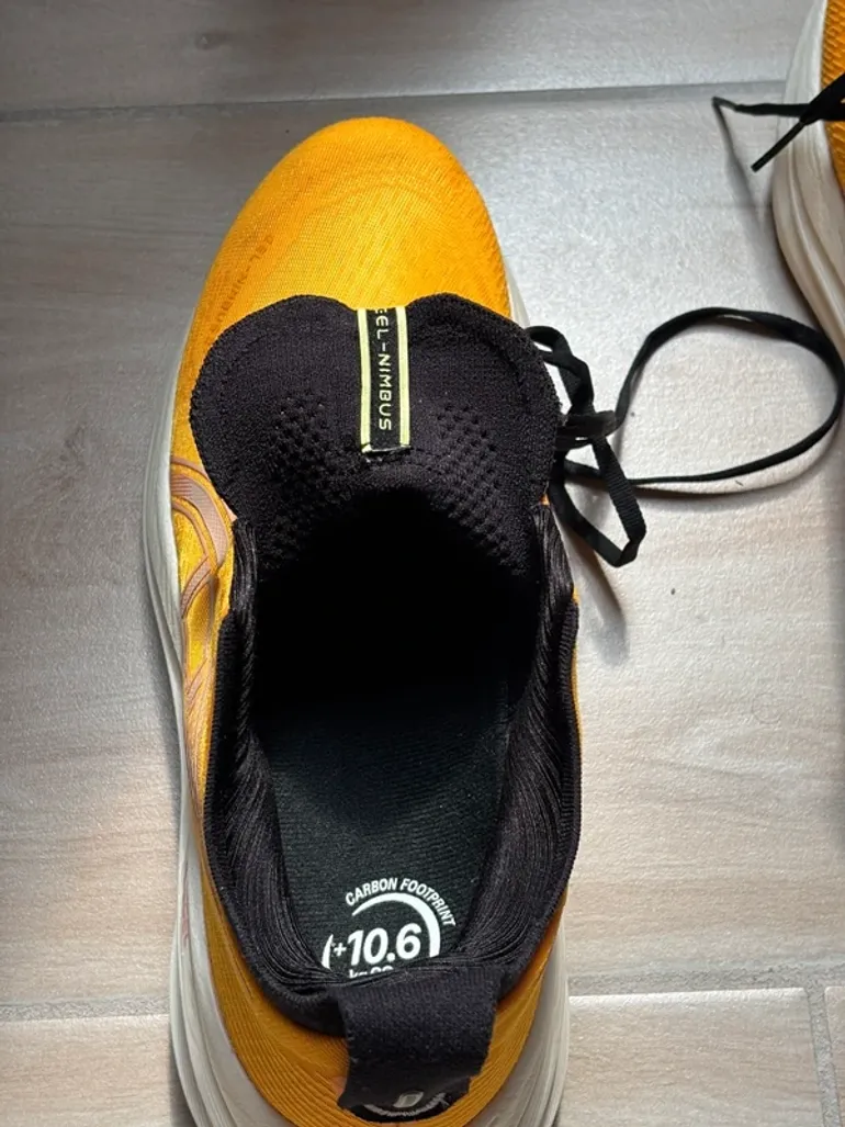 Käytetty Asics Nimbus 27 bike — kuva 8 / 9