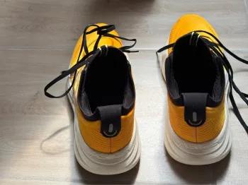 Käytetty Asics Nimbus 27 bike — kuva 4 / 9
