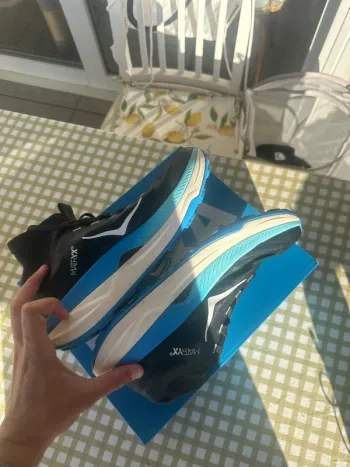 Used Hoka Tecton X3 bike — image 5 of 5