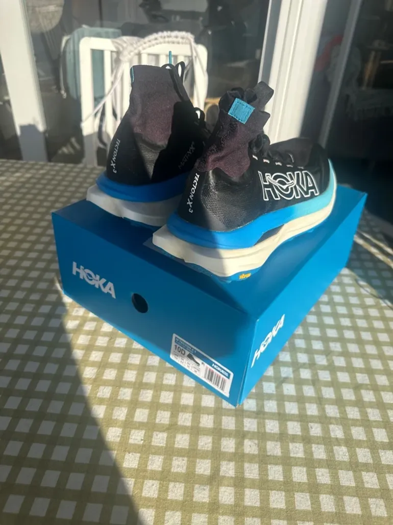 Used Hoka Tecton X3 bike — image 2 of 5