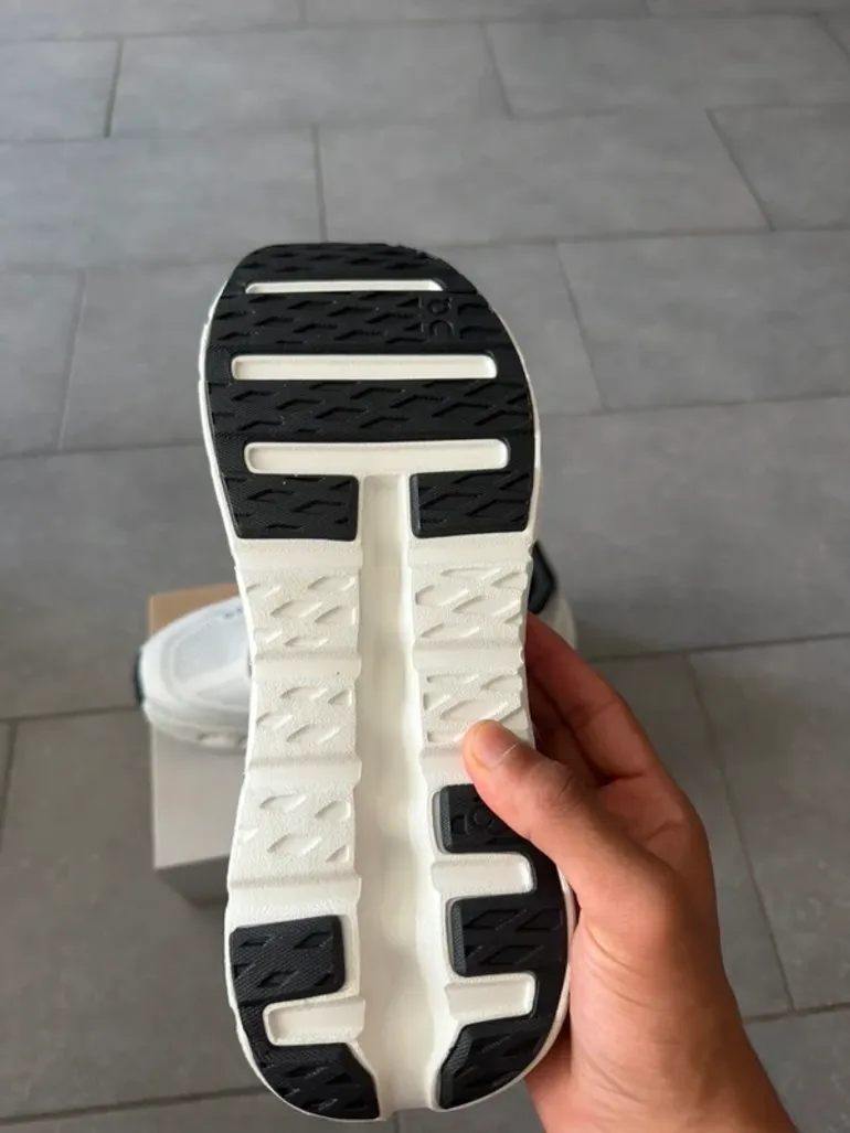 Used On Running Cloud bike — image 4 of 6
