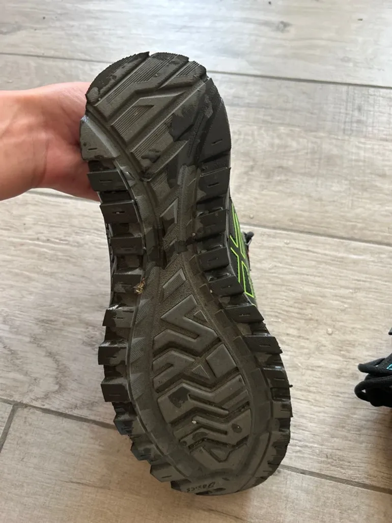 Used Asics Chaussures de sport bike — image 3 of 6